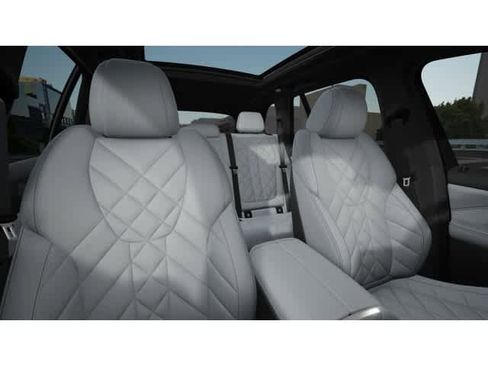 New 2026 BMW X5 sDrive40i w/ M Sport Package image 11