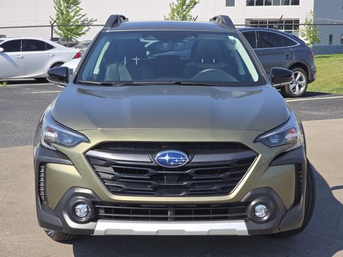 Certified 2024 Subaru Outback Limited AWD/4WD image 2