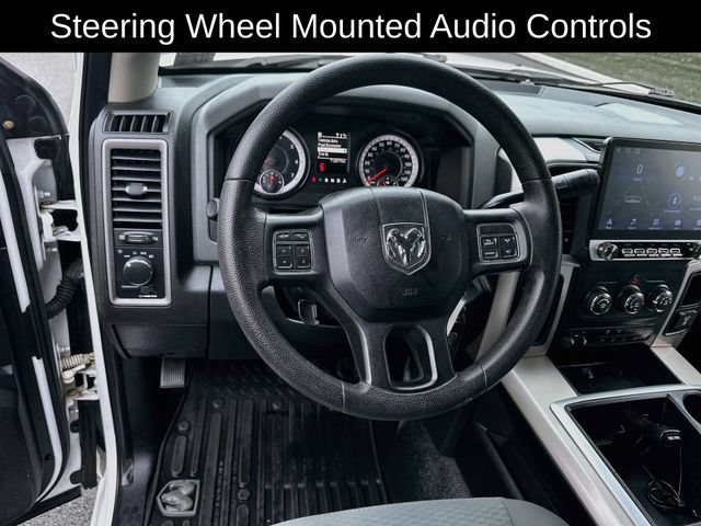 Used 2016 RAM 3500 Tradesman w/ Chrome Appearance Group AWD/4WD image 30