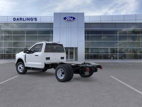 New 2026 Ford F350 XL w/ XL Chrome Package AWD/4WD image 4