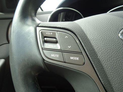 Used 2018 Hyundai Santa Fe Sport FWD image 20