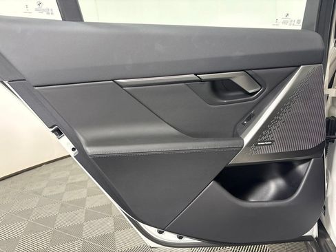 Certified 2024 BMW 530i w/ Premium Package RWD image 28