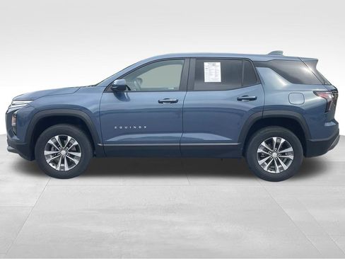 New 2026 Chevrolet Equinox LT FWD image 7