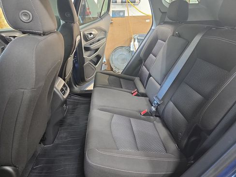 Used 2024 GMC Terrain SLE w/ Driver Convenience Package AWD/4WD image 13