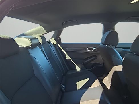 Used 2023 Honda Civic Sport image 16