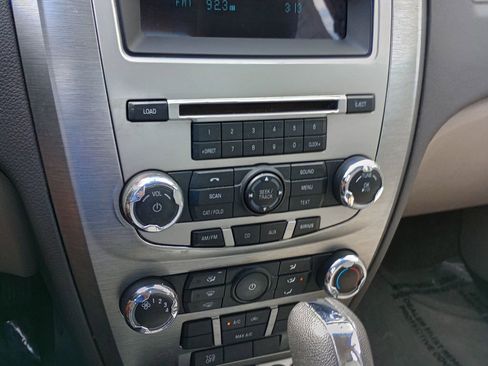Used 2011 Ford Fusion SE FWD image 13