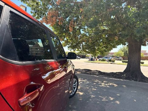 Used 2021 Kia Soul LX FWD image 14