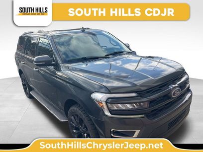Used 2023 Ford Expedition Limited