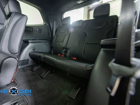 Used 2025 Kia Telluride SX Prestige X-Line AWD/4WD image 30