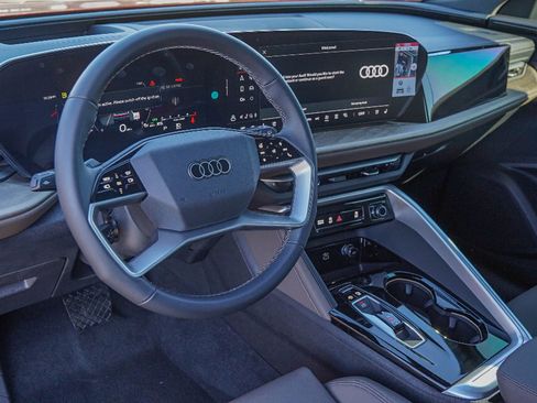 New 2025 Audi Q5 Premium Plus image 7