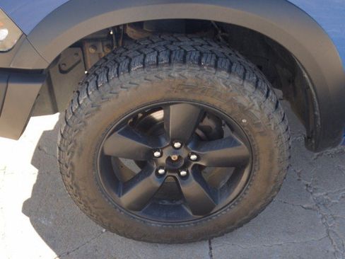 Used 2019 RAM 1500 Warlock AWD/4WD image 12