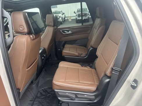 Certified 2024 Chevrolet Tahoe High Country w/ Advanced Technology Package image 29