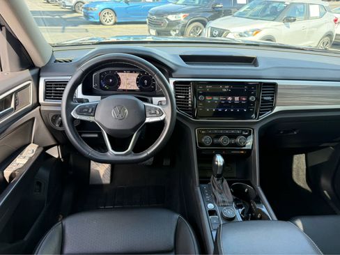 Used 2023 Volkswagen Atlas SEL image 26
