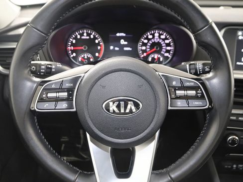 Used 2020 Kia Optima S FWD image 32