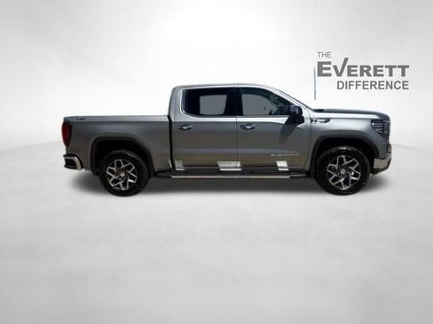 Used 2024 GMC Sierra 1500 SLT w/ SLT Premium Plus Package AWD/4WD image 8