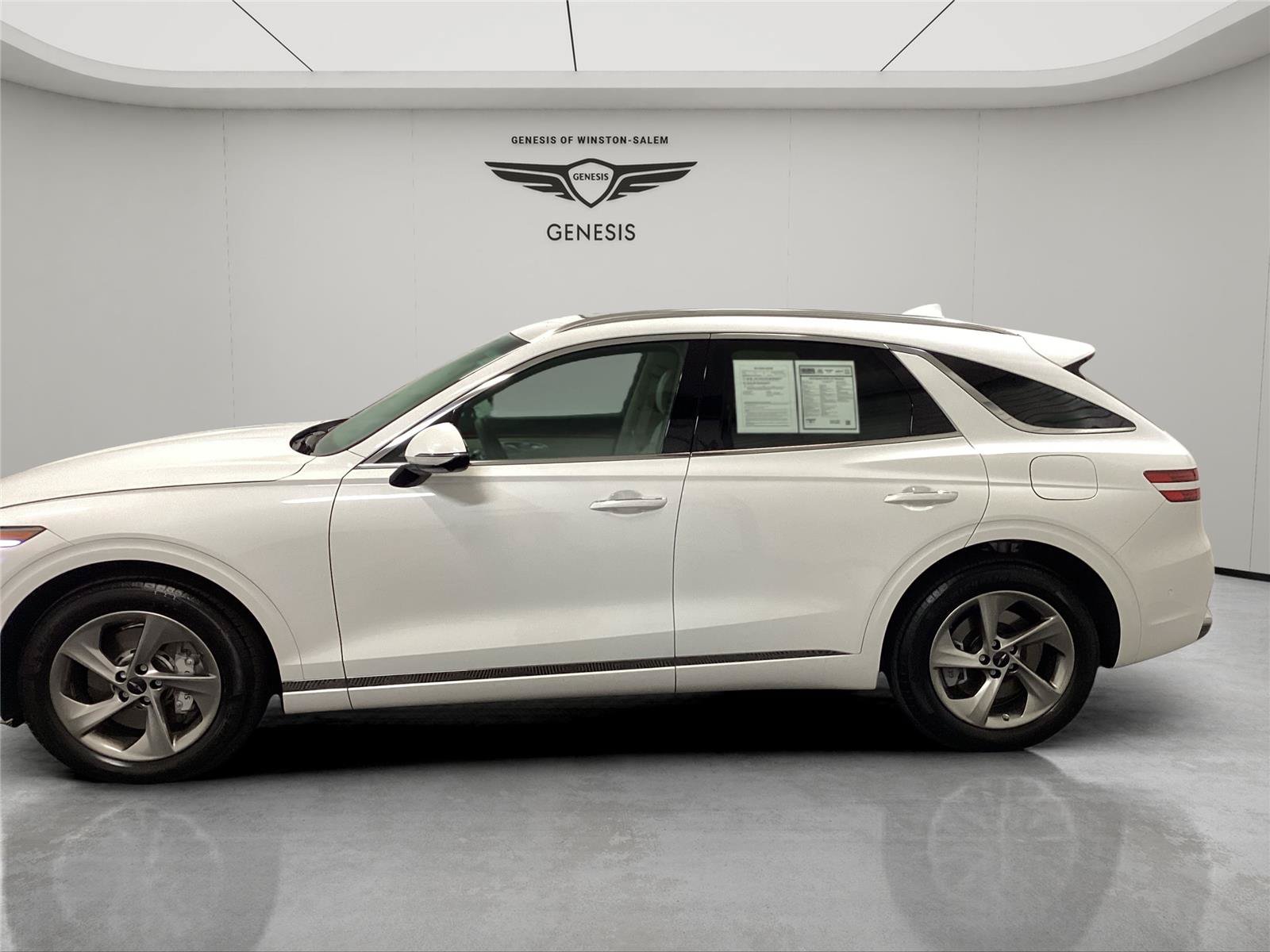 Used 2026 Genesis GV70 2.5T Advanced w/ G1 Accessory Package AWD/4WD image 2