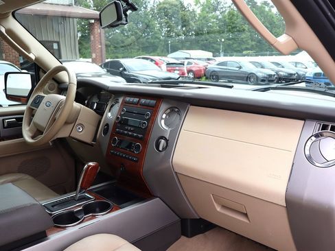 Used 2009 Ford Expedition EL 4WD image 18