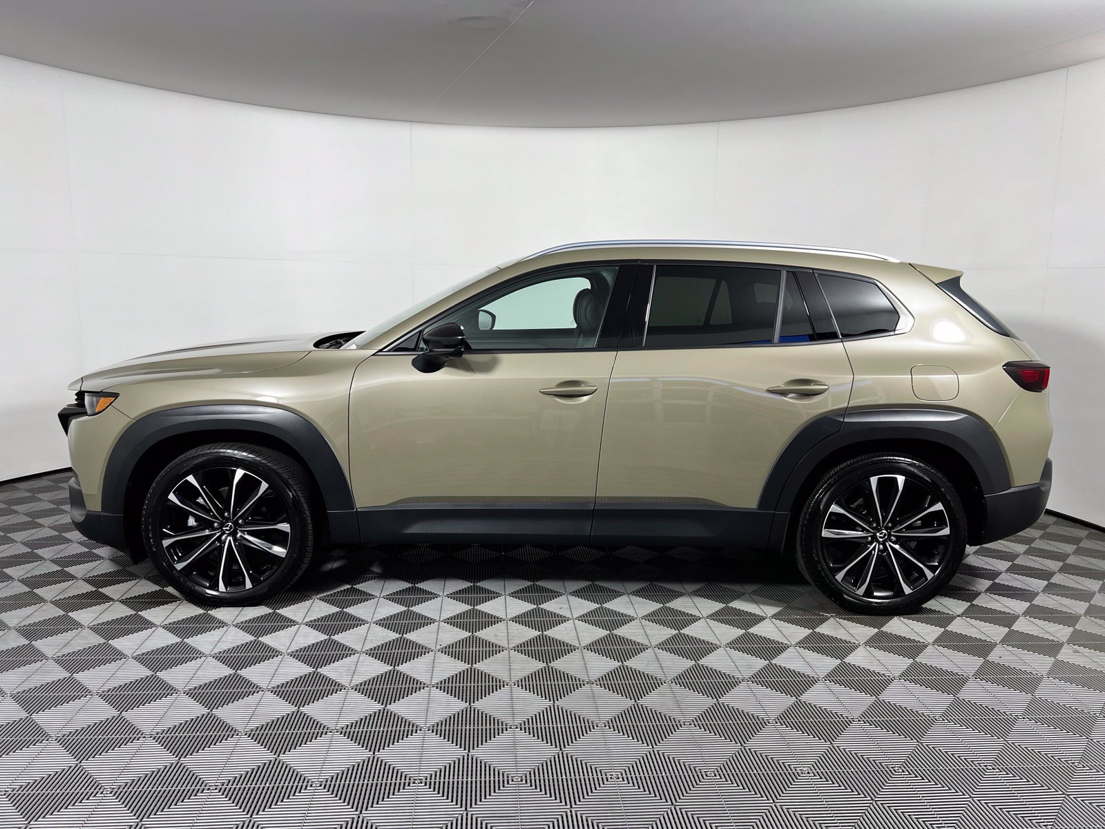Used 2024 MAZDA CX-50 2.5 Turbo w/ Cargo Package AWD/4WD image 8