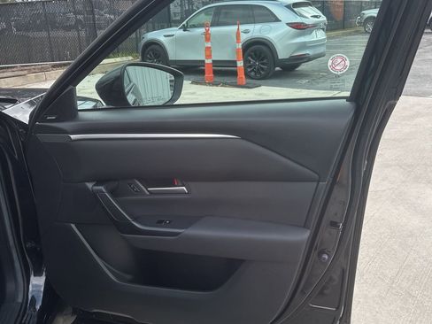 Used 2025 MAZDA CX-50 AWD 2.5 S w/ Premium Package image 21