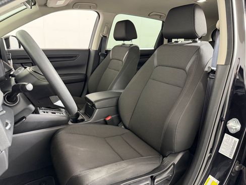 Used 2025 Honda CR-V LX image 4