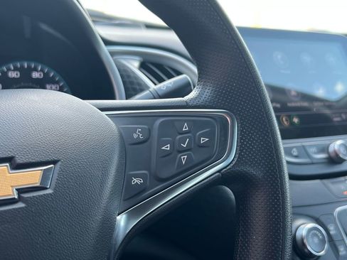 Used 2024 Chevrolet Malibu LS FWD image 18