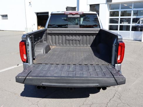 Used 2020 GMC Sierra 1500 AT4 w/ AT4 Premium Package AWD/4WD image 13