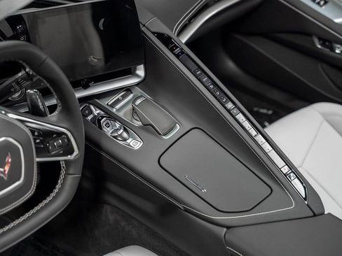 Used 2025 Chevrolet Corvette Stingray Coupe image 55