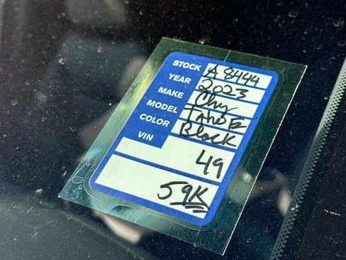 Used 2023 Chevrolet Tahoe High Country image 25