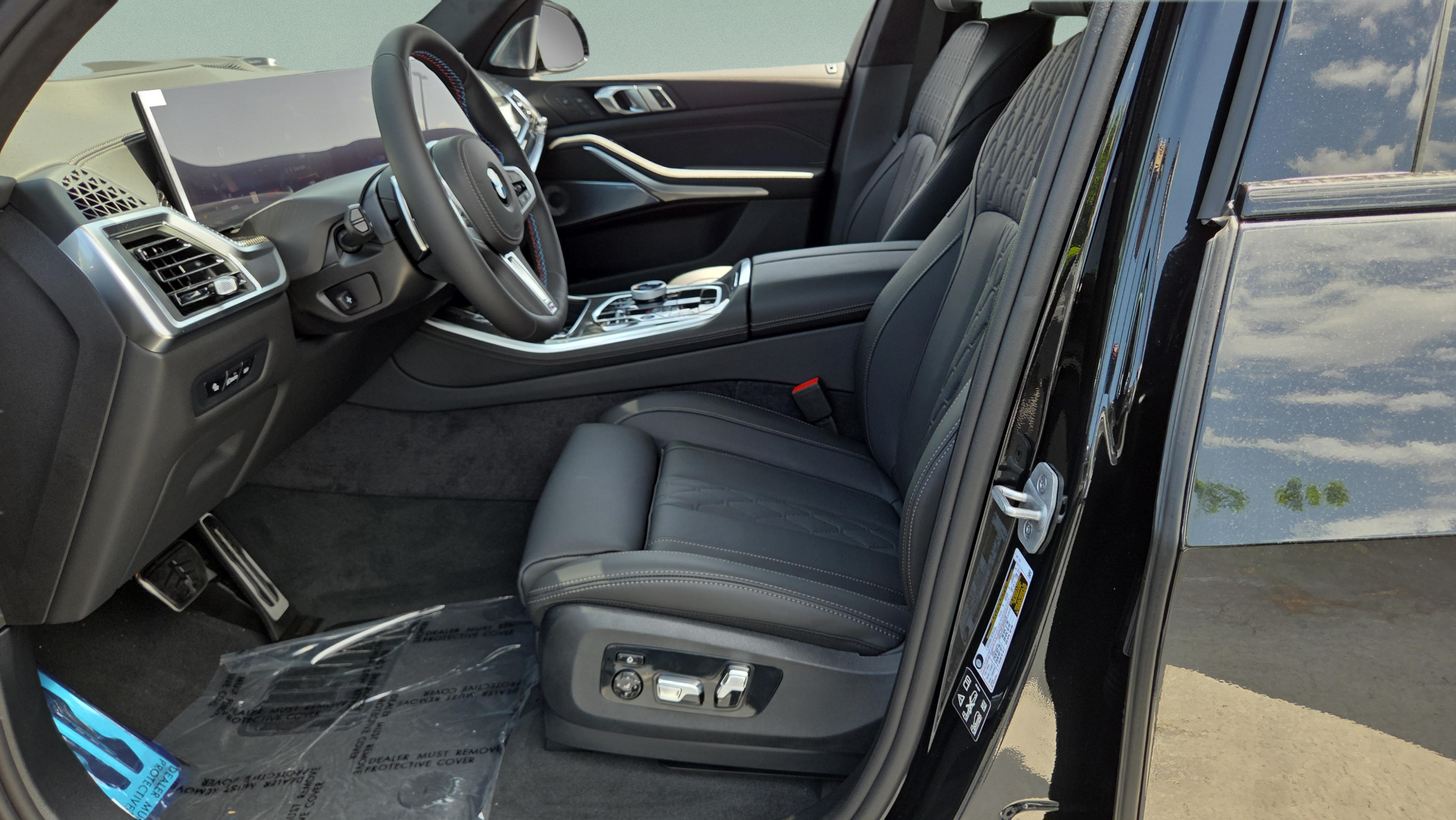 New 2026 BMW X5 M60i AWD/4WD image 9