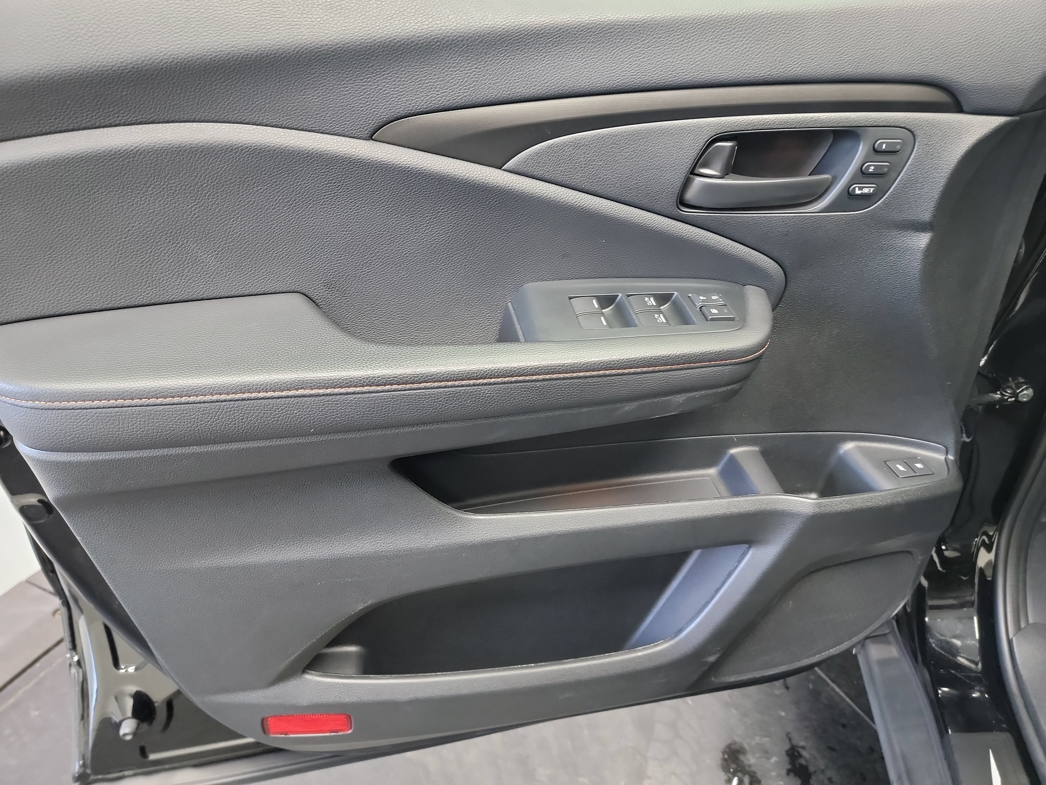 Used 2024 Honda Passport TrailSport image 13