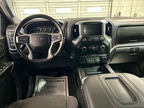 Used 2020 Chevrolet Silverado 1500 RST w/ All-Star Edition AWD/4WD image 4