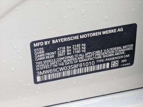 Used 2025 BMW 330i Sedan w/ Convenience Package image 19