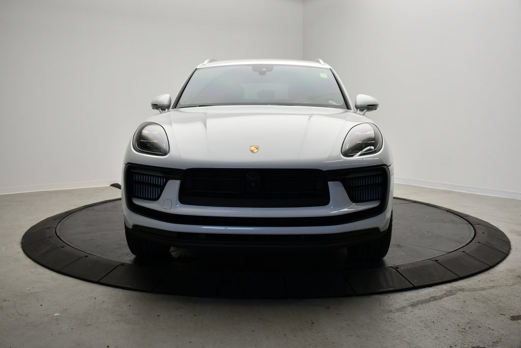 Certified 2023 Porsche Macan S AWD/4WD image 10