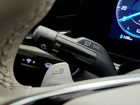Used 2023 Kia Niro Wind FWD image 60