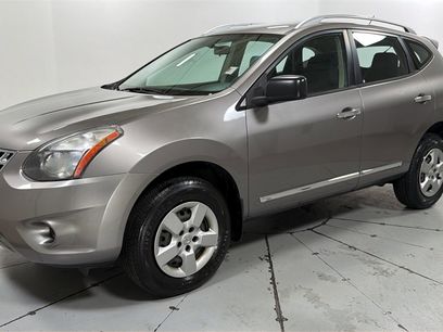 Used 2015 Nissan Rogue S w/ Convenience Package