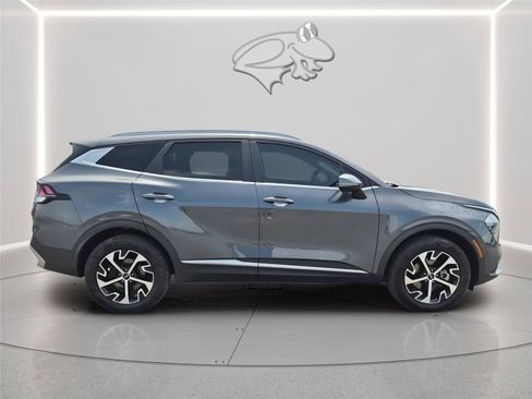 Used 2023 Kia Sportage EX AWD/4WD image 6