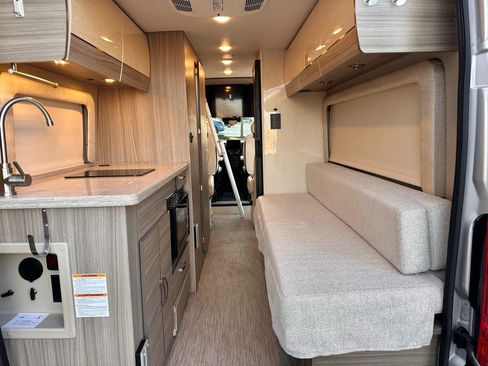 Used 2023 RAM ProMaster 3500 w/ Premium Convenience Group (B) image 85