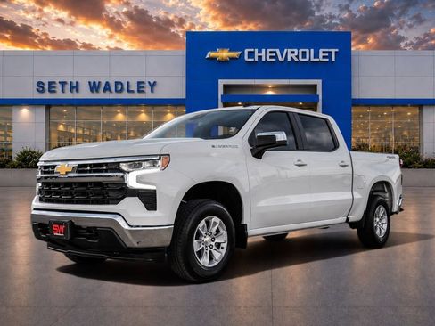 Used 2026 Chevrolet Silverado 1500 LT AWD/4WD image 3