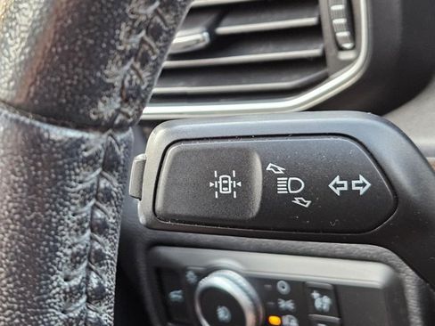 Used 2020 Ford Explorer Limited AWD/4WD image 25
