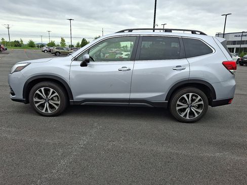 Certified 2023 Subaru Forester Limited AWD/4WD image 5