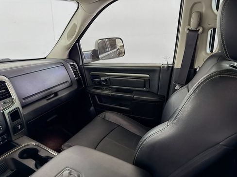 Used 2018 RAM 2500 Laramie w/ Sport Appearance Group AWD/4WD image 22
