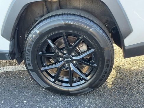 Certified 2021 Toyota RAV4 XLE w/ Carpet Mat Package (TMS) image 10