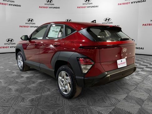 New 2026 Hyundai Kona SE image 5