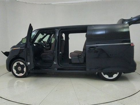 Used 2025 Volkswagen ID. Buzz Pro S image 68