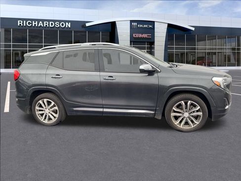 Used 2018 GMC Terrain Denali image 9