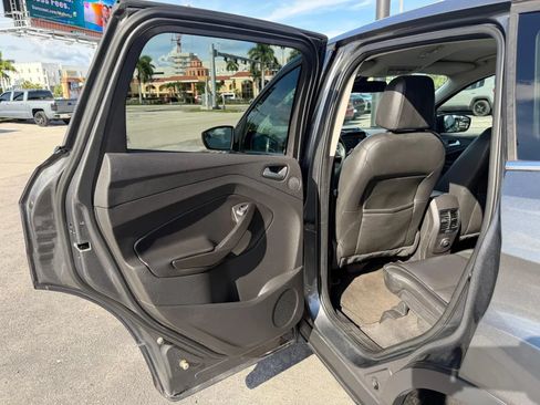Used 2013 Ford Escape SEL FWD image 22