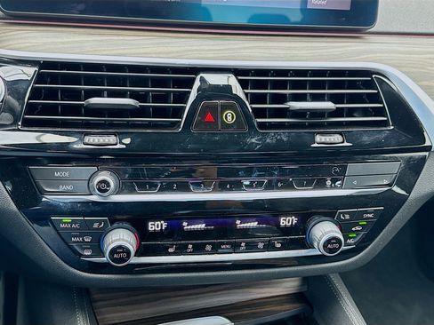 Used 2023 BMW 540i 540i w/ M Sport Package image 12