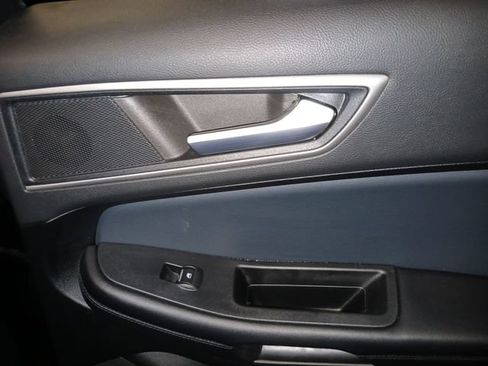 Used 2023 Ford Edge SEL w/ Sport Appearance Package AWD/4WD image 43