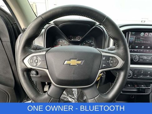 Used 2015 Chevrolet Colorado LT w/ LT Convenience Package image 2