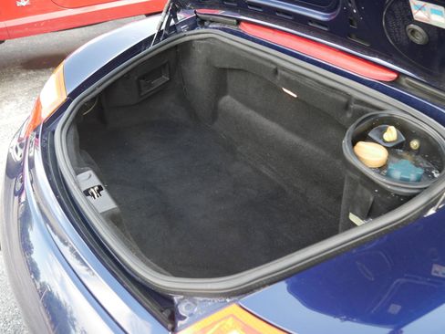 Used 2002 Porsche Boxster RWD image 5